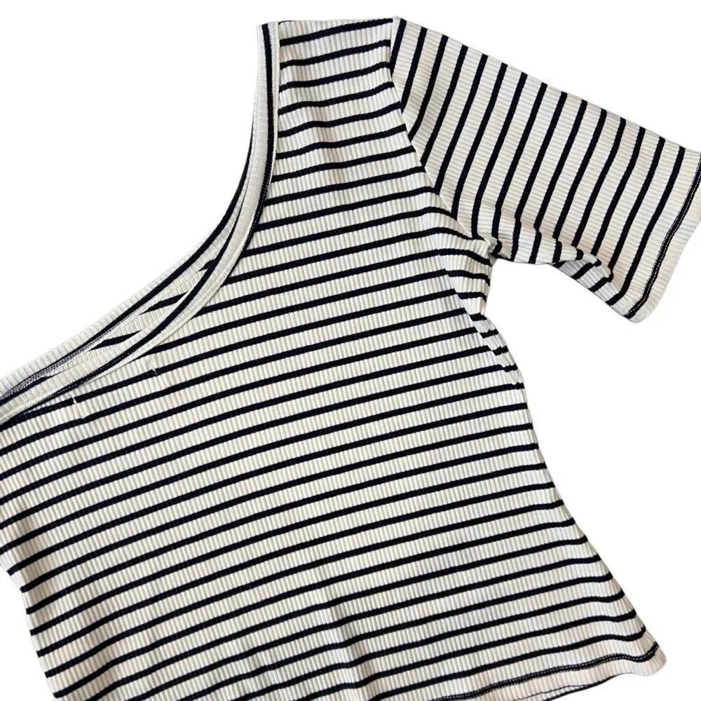 RITA ROW Ras Striped Blue Top One-Shoulder Size Large - Picture 13 of 15